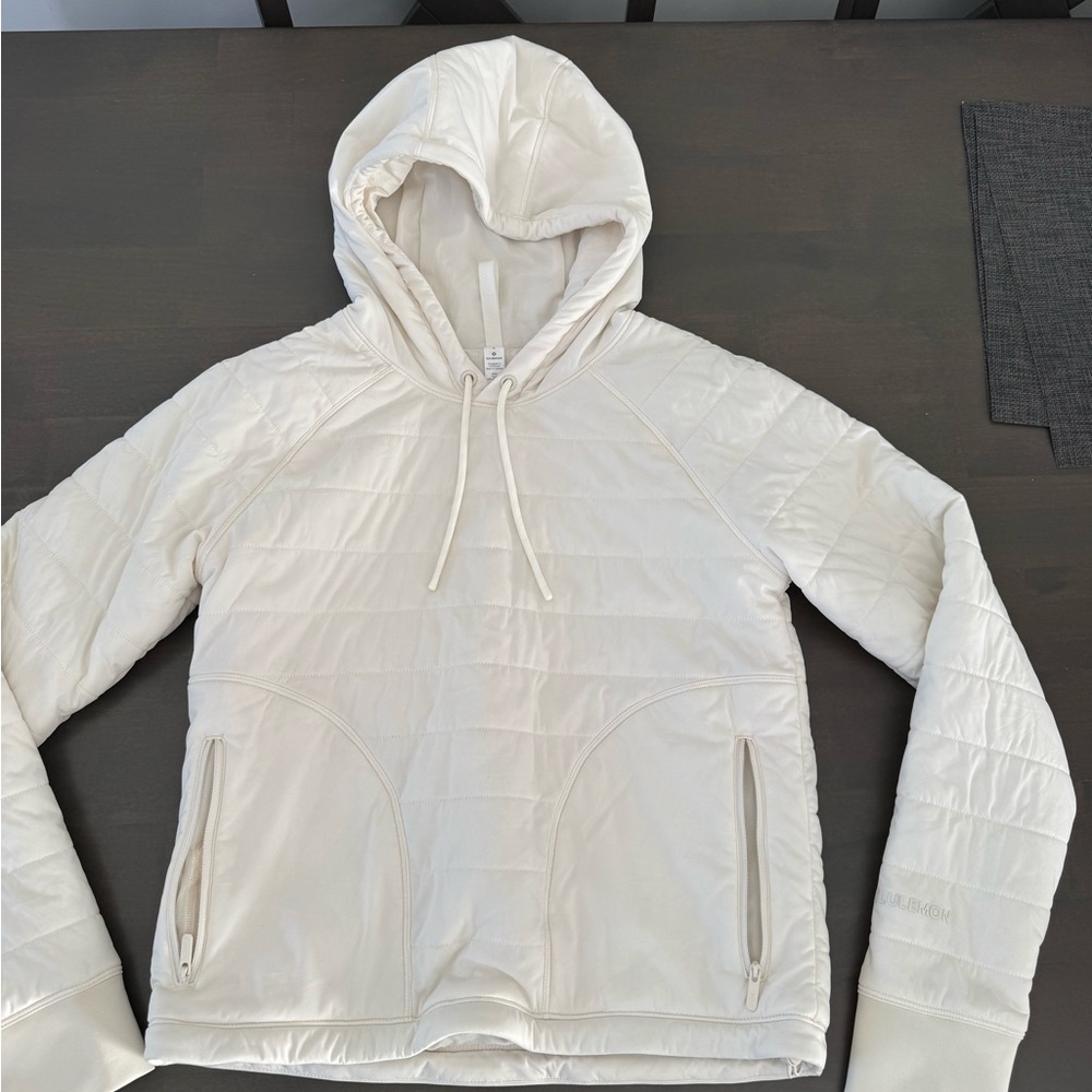 Lululemon dynamic movement hoodie size 4